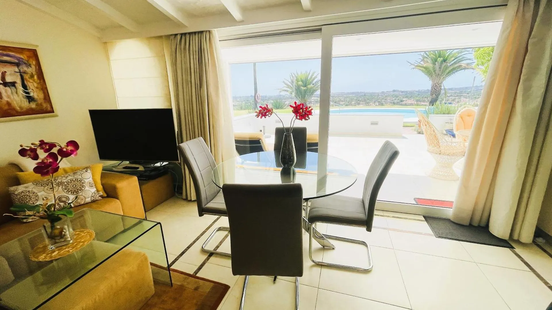 Seaview Bungalow Duna Golf Playa del Ingles  Spain