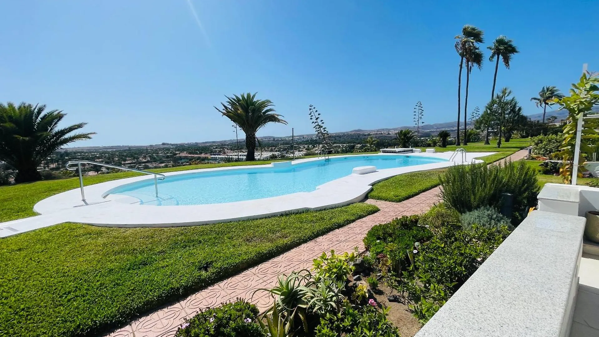 Seaview Bungalow Duna Golf Playa del Ingles  Holiday home